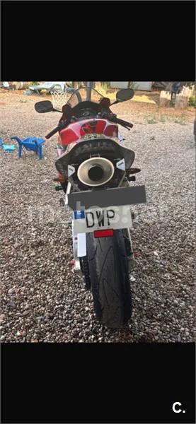 Honda CBR600RR - Vista 4