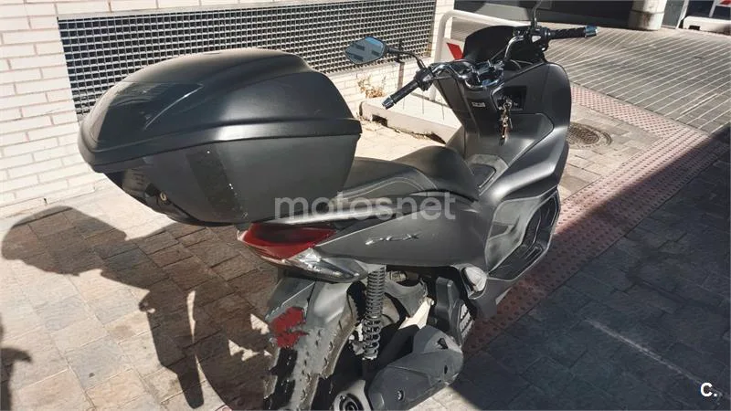Honda PCX125 - Vista 7