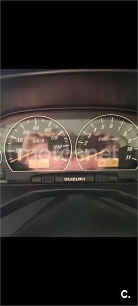 Suzuki Burgman 400 - Vista 3