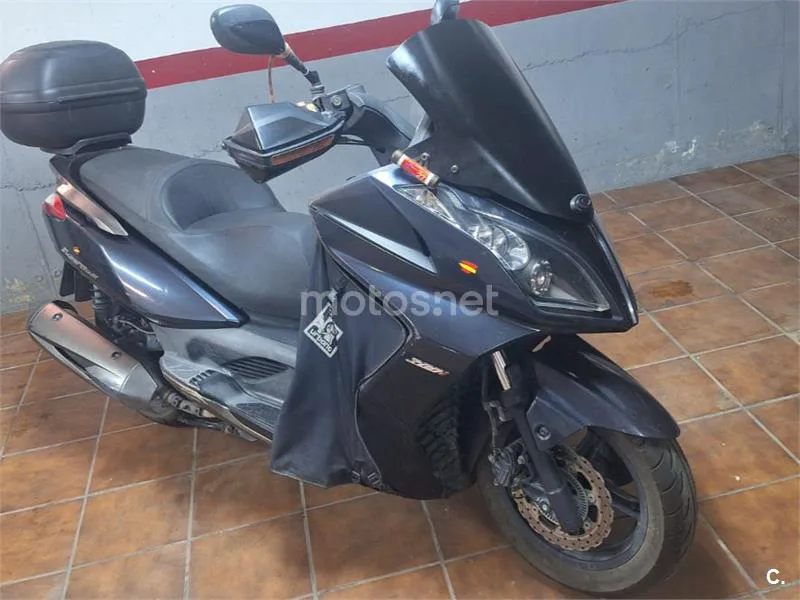 Kymco Super Dink 300 - Vista 3