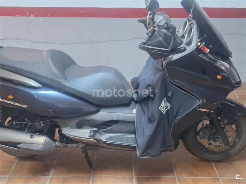 Kymco Super Dink 300 - Vista 5