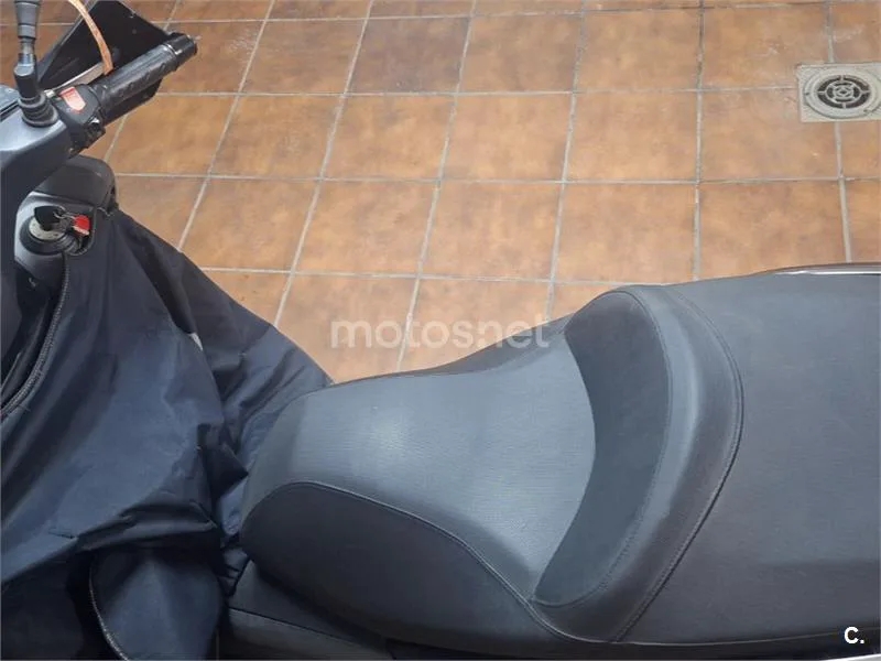 Kymco Super Dink 300 - Vista 7