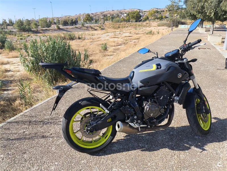 Yamaha MT-07 - Vista 5