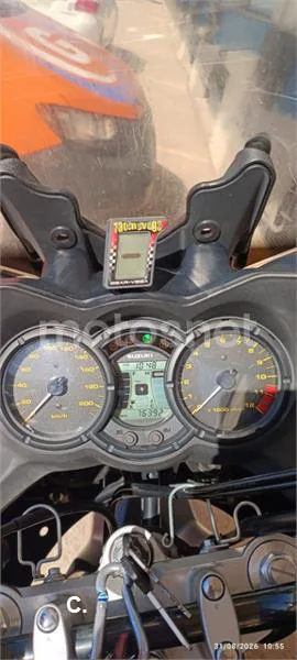 Suzuki V-Strom 650 - Vista 4
