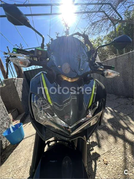 Kawasaki Z900 - Vista 7
