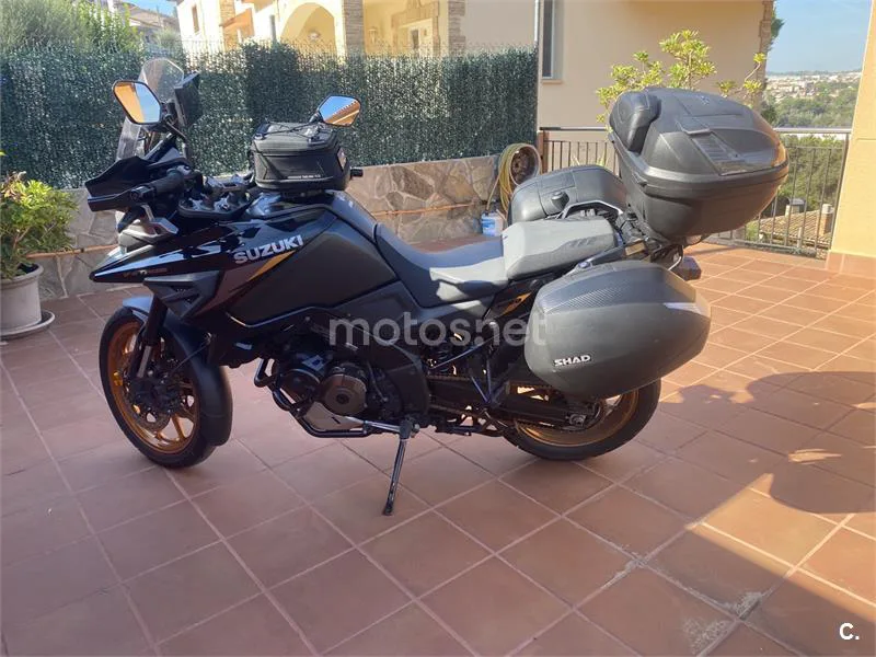 Suzuki V-Strom 1050 - Vista 11