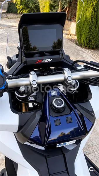 Honda X-ADV - Vista 3