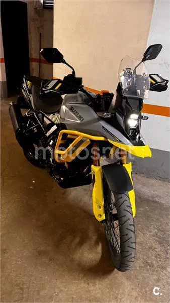 Suzuki V-Strom 800 - Vista 3
