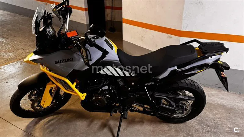 Suzuki V-Strom 800 - Vista 5