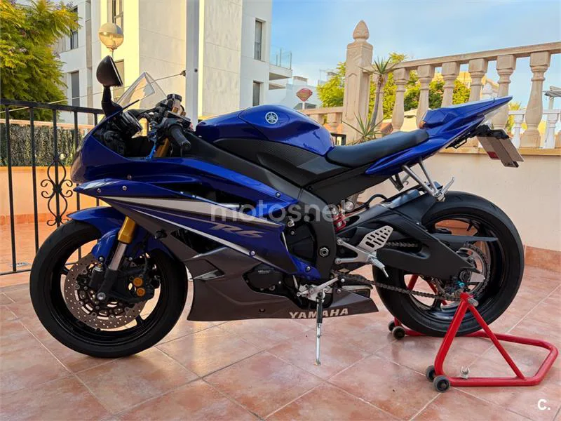 Yamaha YZF-R6 - Vista 3