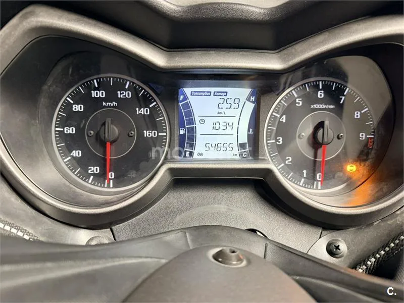 Yamaha XMAX 300 - Vista 3