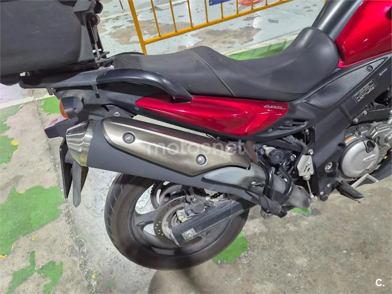 Suzuki V-Strom 650 - Vista 4
