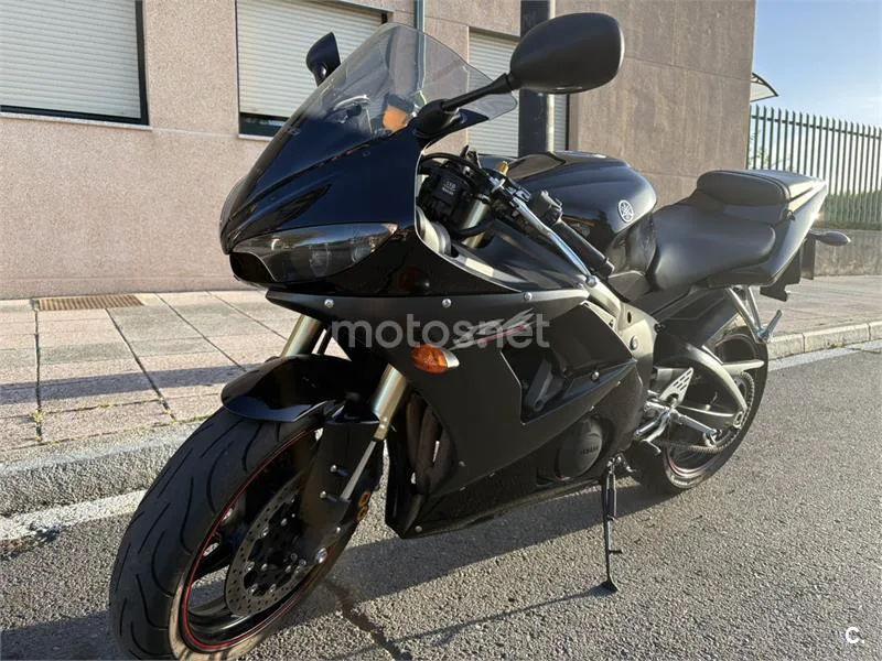 Yamaha YZF-R6 - Vista 11