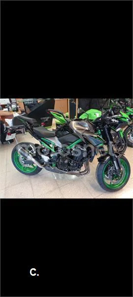 Kawasaki Z900 - Vista 7