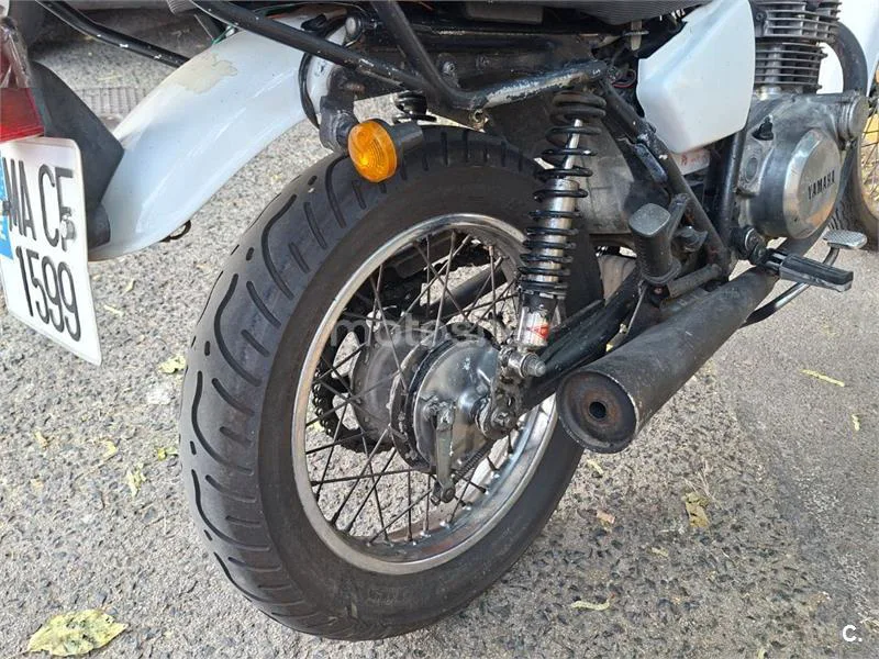 Yamaha SR250 Special - Vista 3