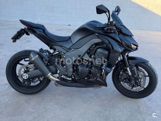 Kawasaki Z1000 - Vista 4
