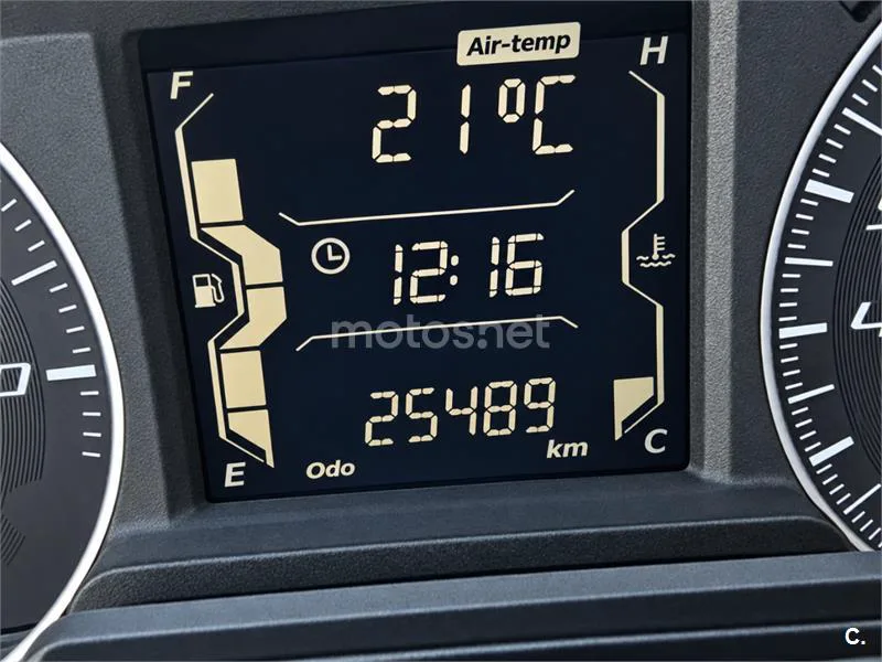 Yamaha XMAX 125 - Vista 4