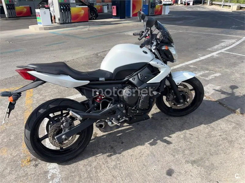 Yamaha XJ6 Diversion N - Vista 20