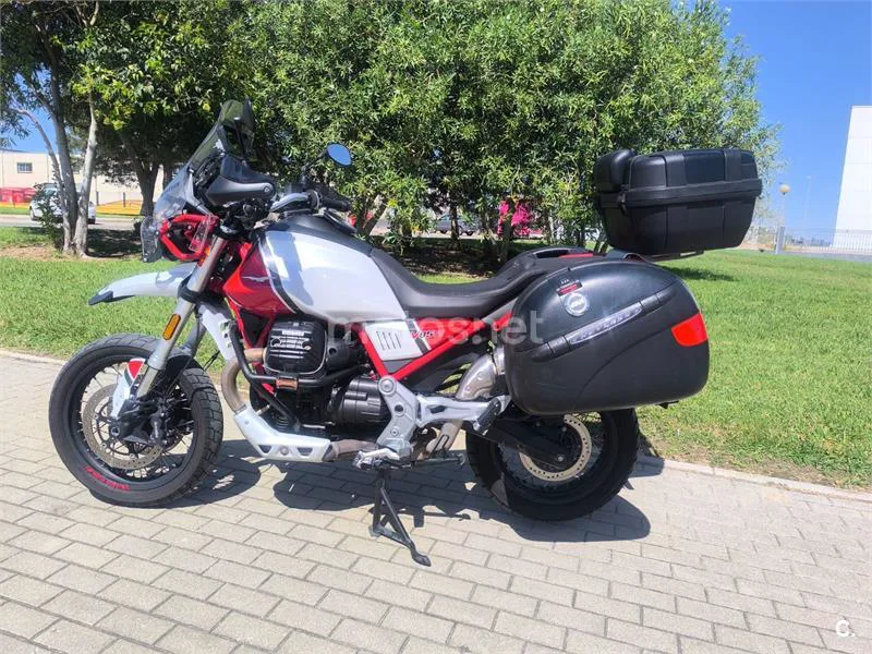 Moto Guzzi V85 TT - Vista 3