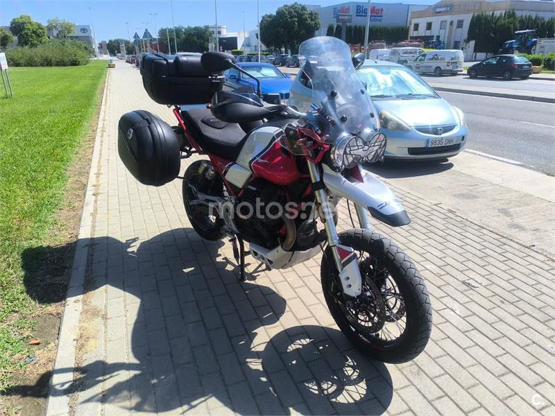 Moto Guzzi V85 TT - Vista 4