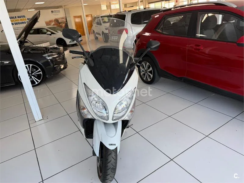 Yamaha TMAX 500 - Vista 11