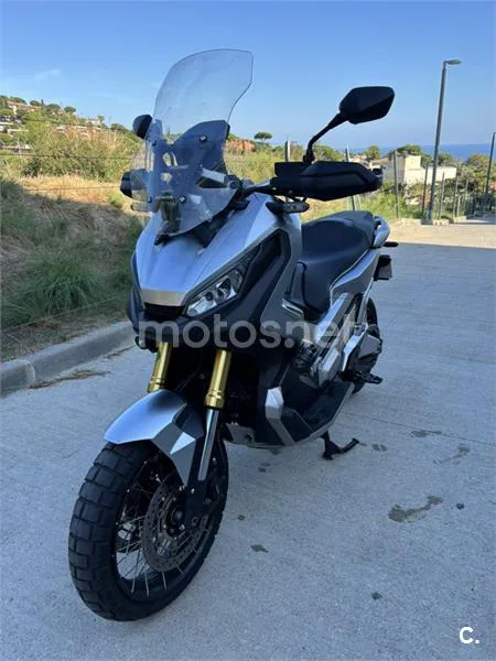 Honda X-ADV - Vista 3
