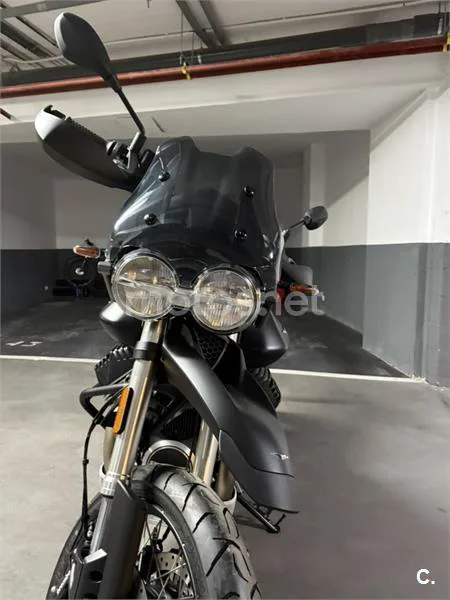 Moto Guzzi V85 TT - Vista 7