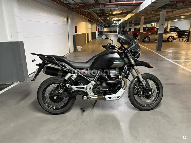 Moto Guzzi V85 TT - Vista 9