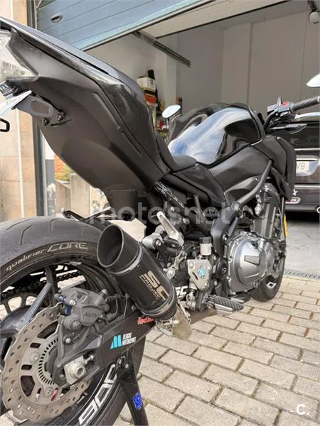 Kawasaki Z900 - Vista 5