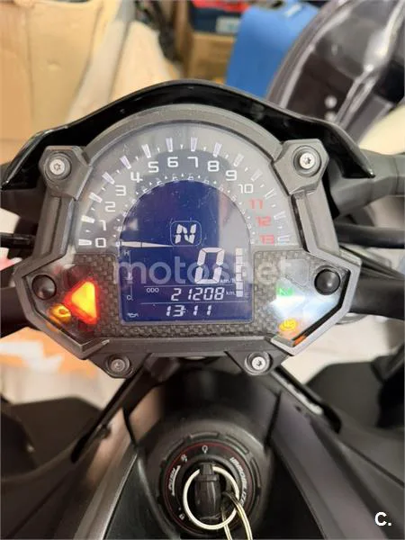 Kawasaki Z900 - Vista 7
