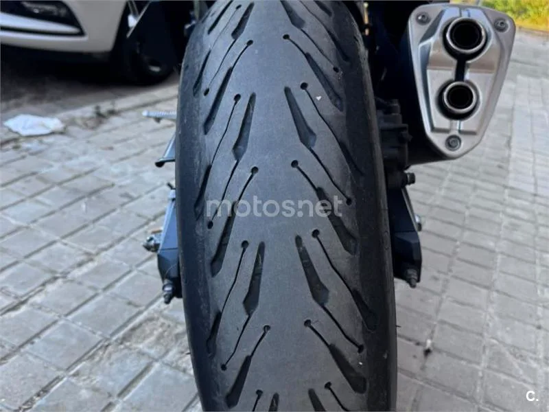 Kawasaki Z800 - Vista 6