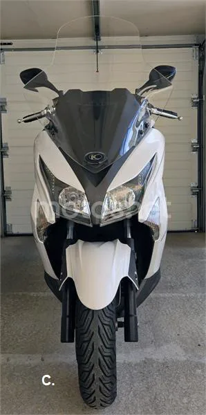 Kymco Grand Dink 300 1900 € 2017 Madrid - 1