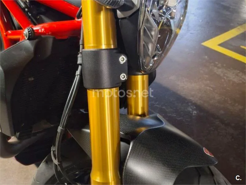 Ducati Monster 1200 S - Vista 18