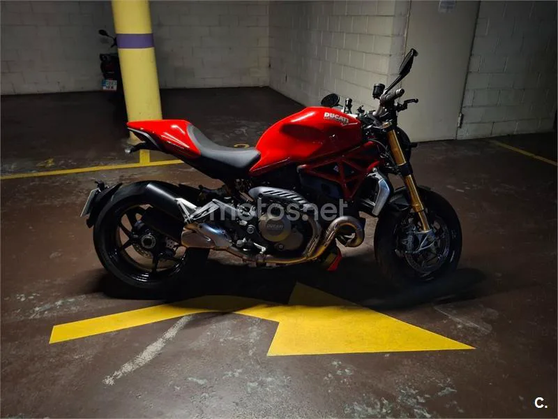 Ducati Monster 1200 S - Vista 3