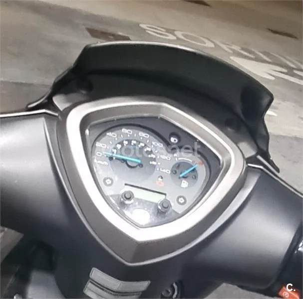 Kymco Agility City 125 - Vista 6