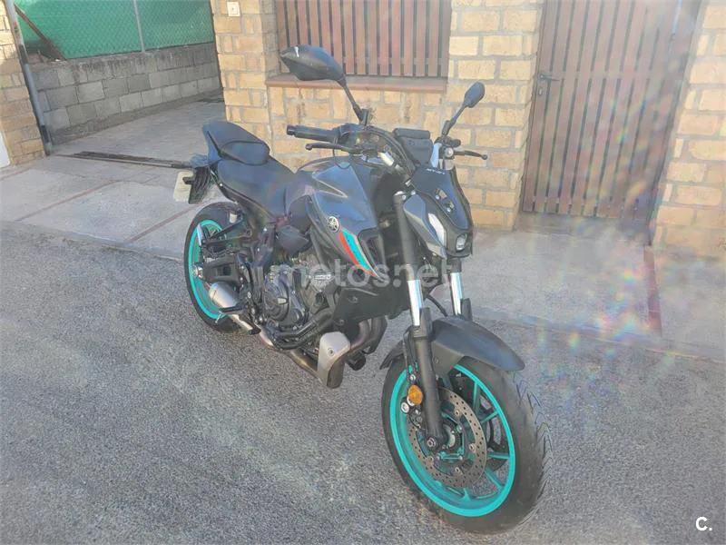 Yamaha MT-07 - Vista 6