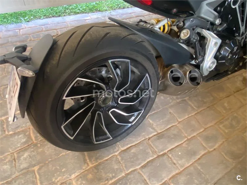 Ducati XDiavel - Vista 10