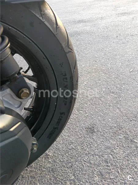 Kymco Xciting S 400 - Vista 5