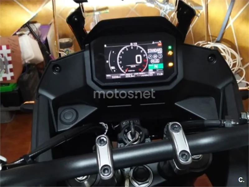 Honda XL750 Transalp - Vista 7