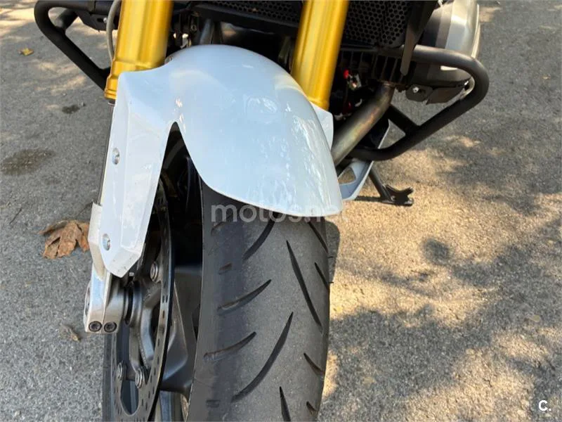 BMW R 1200 R 8000 € 2015 Madrid - 1