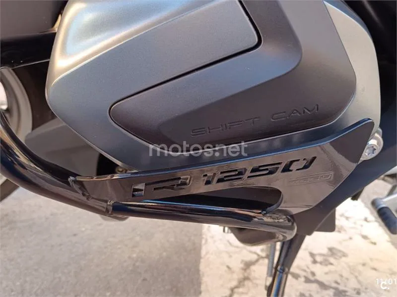 BMW R 1250 RT - Vista 7