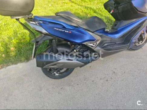 Kymco Xciting S 400 - Vista 5