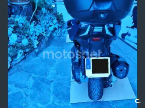 Kymco Xciting S 400 - Vista 10
