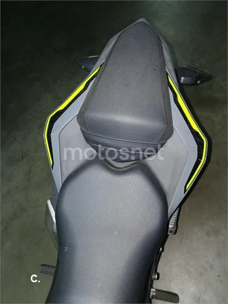 Kawasaki Z125 - Vista 3