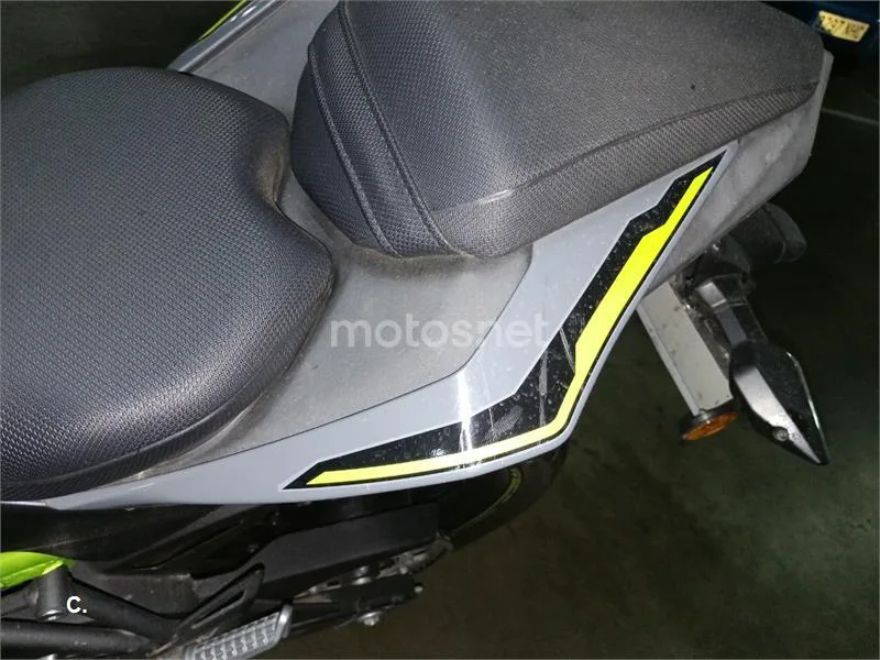 Kawasaki Z125 - Vista 4