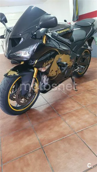 Kawasaki Ninja ZX-6R - Vista 7