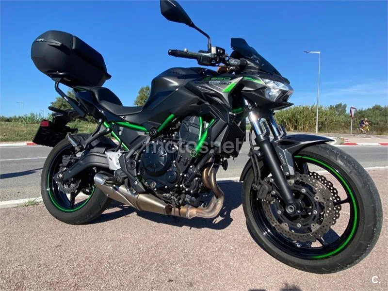 Kawasaki Z650 - Vista 3