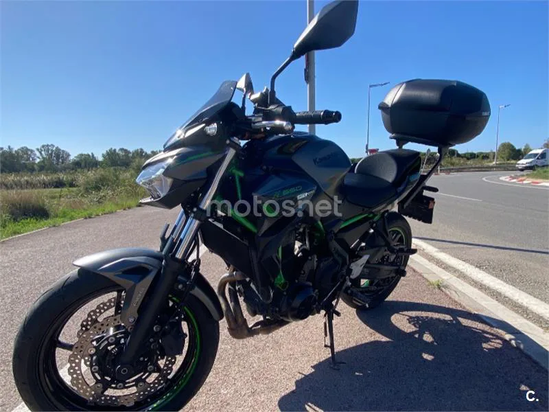 Kawasaki Z650 - Vista 4