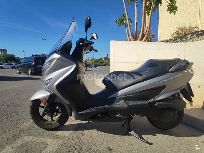 Suzuki Burgman 200 - Vista 8