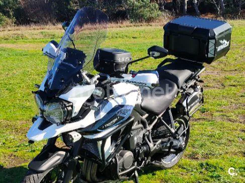 Triumph Tiger 1200 - Vista 3